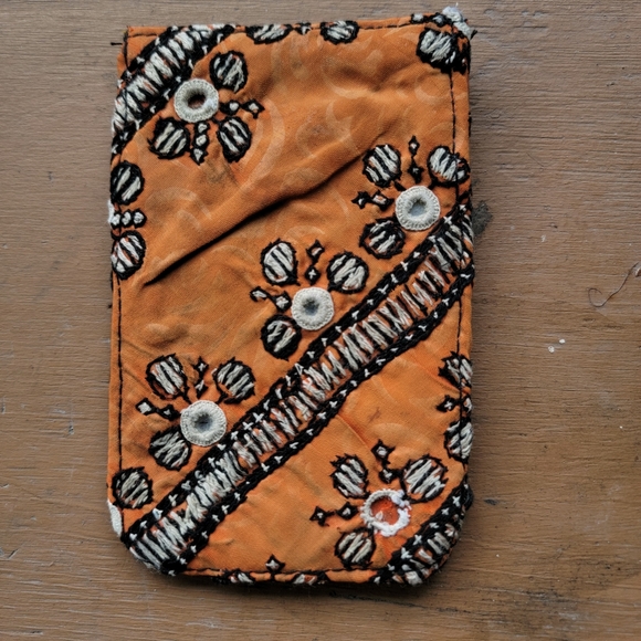 🌎👽 Free People Boho Embroidered Repurposed vtg banjara hippie Wallet card case - Picture 15 of 16